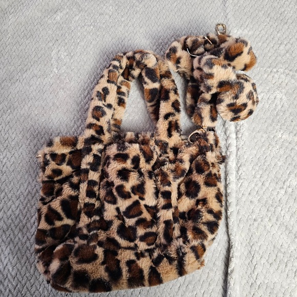 Handbags - Leopard Print Faux Fur Mini Bag‎ Y2K Shoulder Handbag Scrunchie Strap w Keychain